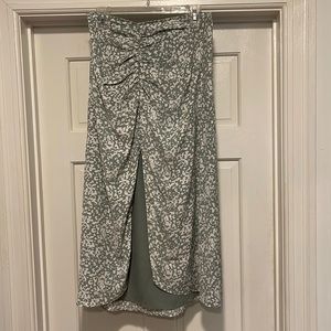Abrecrombie midi green skirt